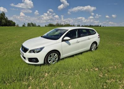 Фото Peugeot 308