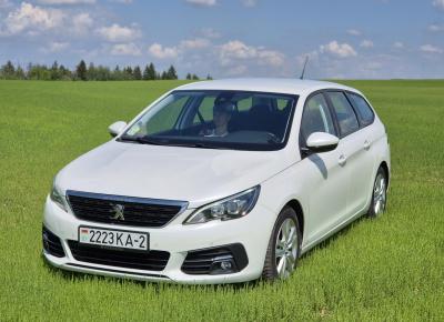 Фото Peugeot 308