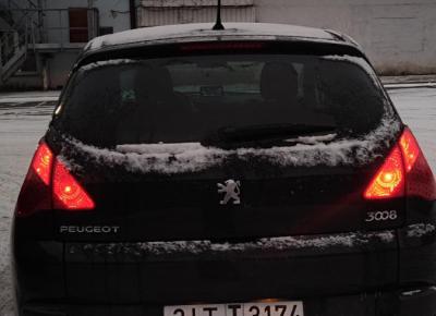 Фото Peugeot 3008