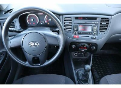 Фото Kia Rio