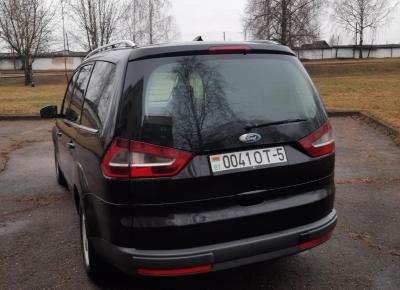 Фото Ford Galaxy