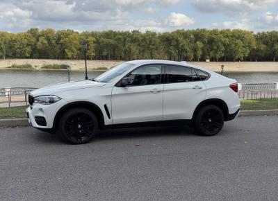 Фото BMW X6