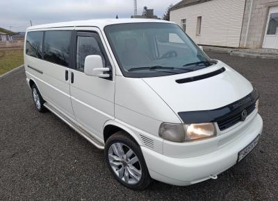 Фото Volkswagen Caravelle