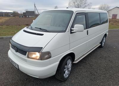 Фото Volkswagen Caravelle