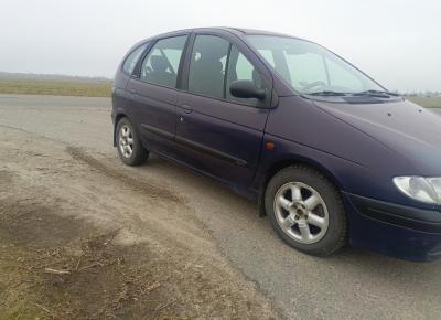 Фото Renault Scenic