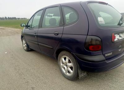 Фото Renault Scenic