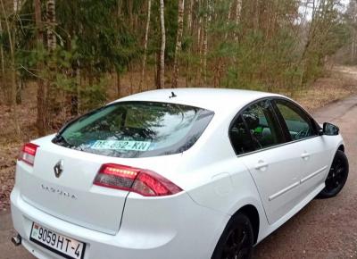 Фото Renault Laguna