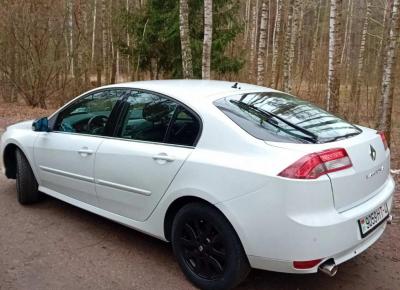 Фото Renault Laguna