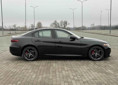 Фото Alfa Romeo Giulia