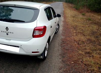 Фото Renault Sandero