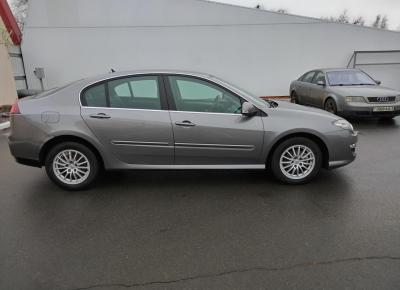 Фото Renault Laguna