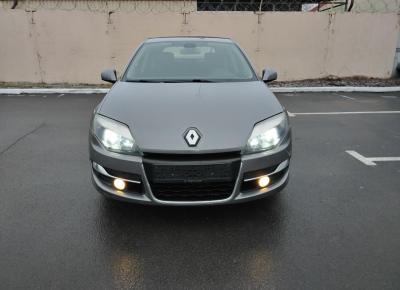 Фото Renault Laguna