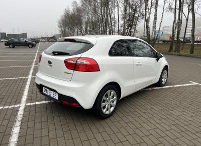 Фото Kia Rio