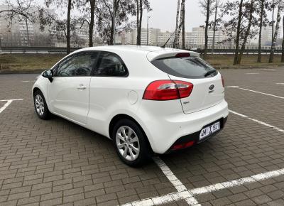 Фото Kia Rio