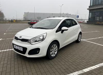 Фото Kia Rio