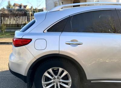 Фото Infiniti FX