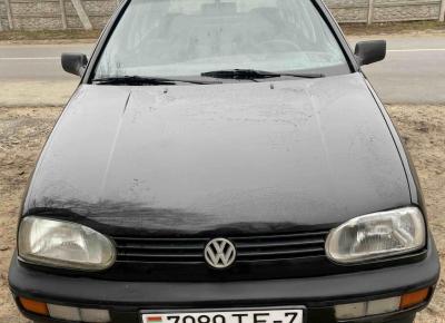 Фото Volkswagen Golf