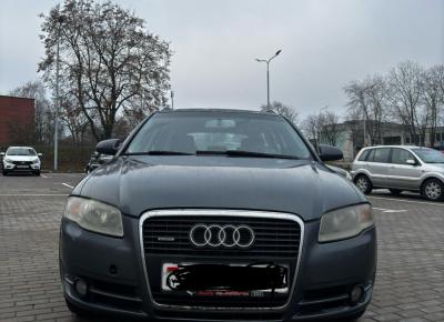 Фото Audi A4