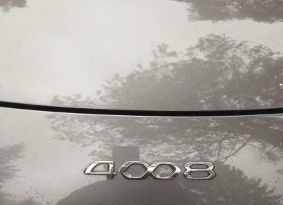 Фото Peugeot 3008