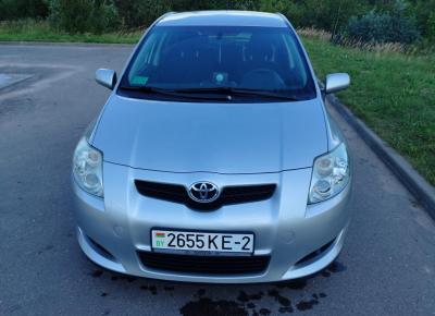 Фото Toyota Auris