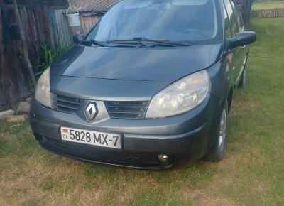 Фото Renault Scenic