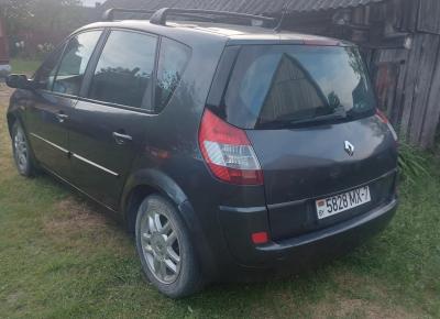 Фото Renault Scenic