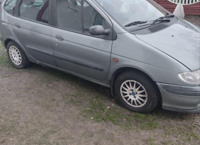 Фото Renault Scenic