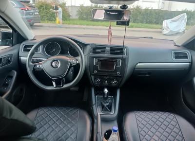 Фото Volkswagen Jetta