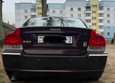 Фото Volvo S60