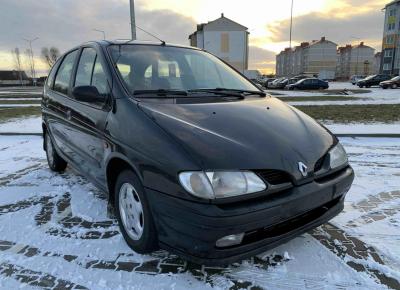 Фото Renault Scenic