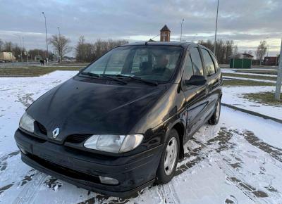 Фото Renault Scenic