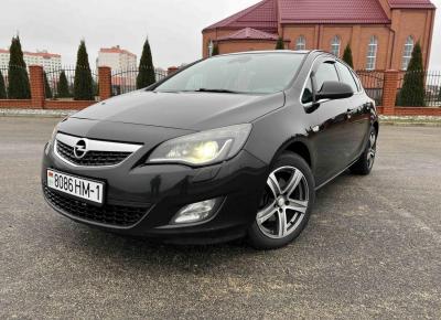 Фото Opel Astra