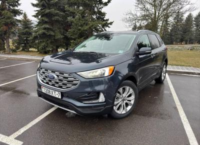 Фото Ford Edge