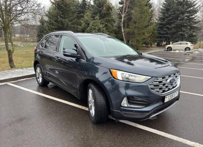 Фото Ford Edge