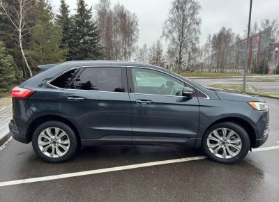 Фото Ford Edge