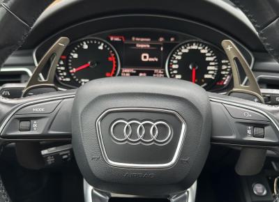 Фото Audi A4