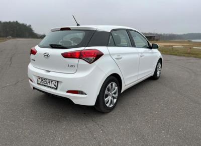 Фото Hyundai i20