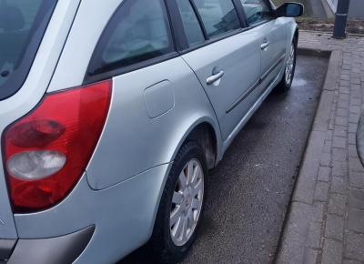 Фото Renault Laguna