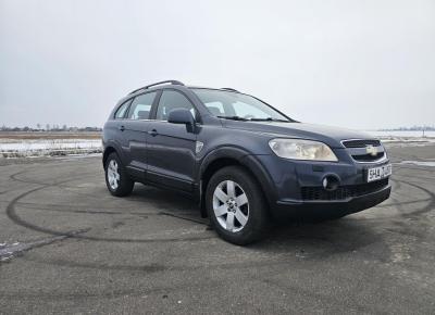 Фото Chevrolet Captiva