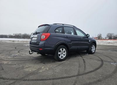 Фото Chevrolet Captiva