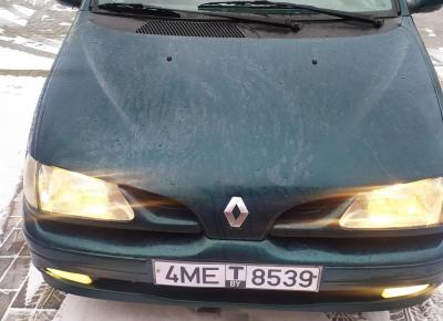 Фото Renault Scenic