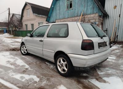 Фото Volkswagen Golf