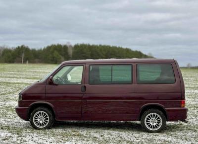 Фото Volkswagen Multivan