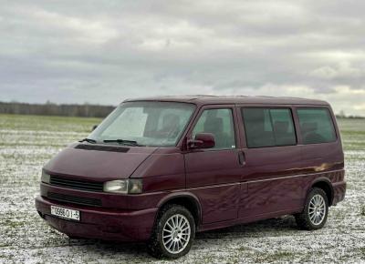 Фото Volkswagen Multivan