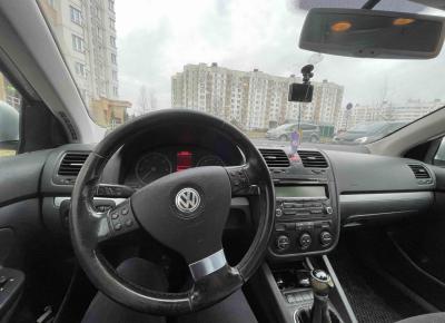 Фото Volkswagen Golf