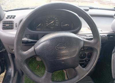 Фото Nissan Micra