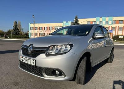 Фото Renault Sandero