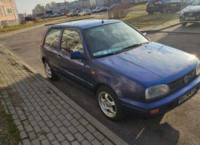 Фото Volkswagen Golf