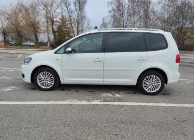 Фото Volkswagen Touran