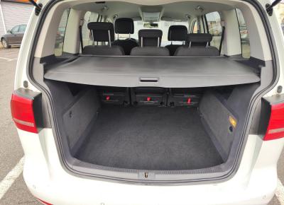 Фото Volkswagen Touran